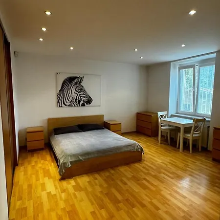 Prievozska 5 Apartmán *